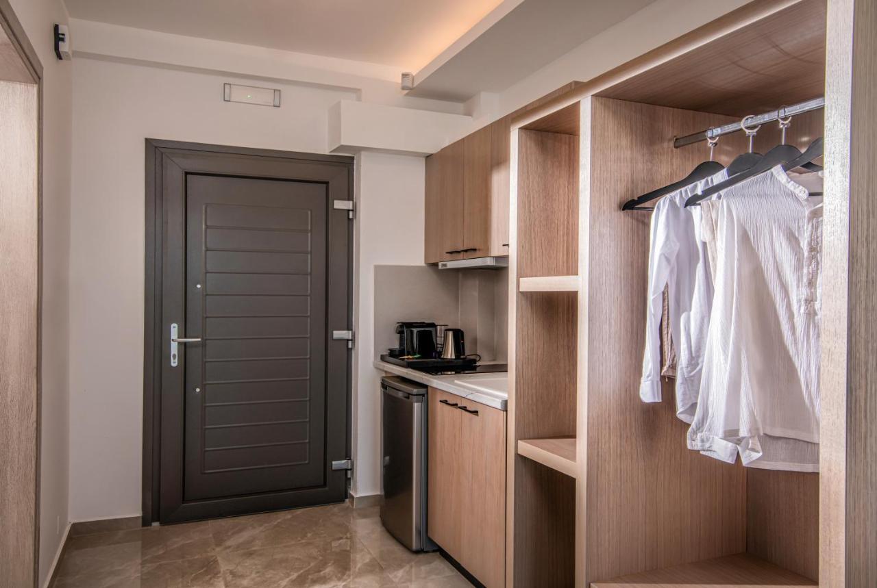 Ebenus Suites "Adults Only" By Checkin Gouves Eksteriør billede